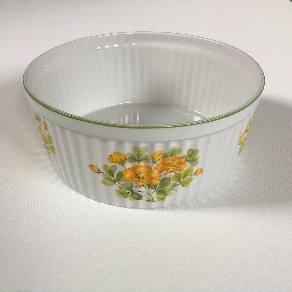Vintage Floral Ceramic Bowl - Picture 5 of 10